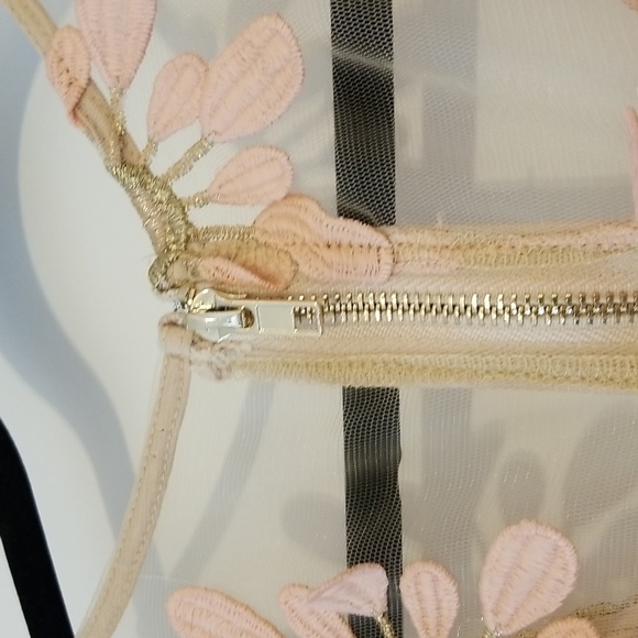 NWT floral mini dress size Small - Picture 9 of 10